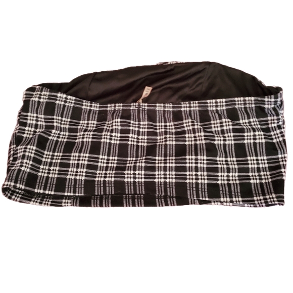Plaid black and white cropped tube top - Picture 6 of 6